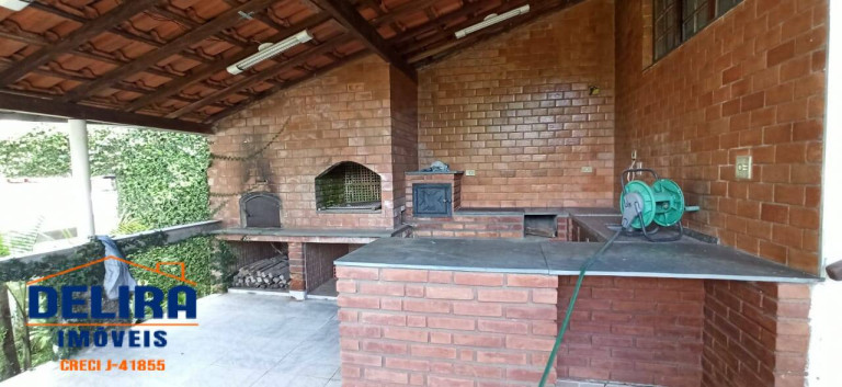 Imagem Chácara com 7 Quartos à Venda, 2.020 m² em Mato Dentro - Mairiporã Imagem Chácara com 7 Quartos à Venda, 2.020 m² em Mato Dentro - Mairiporã