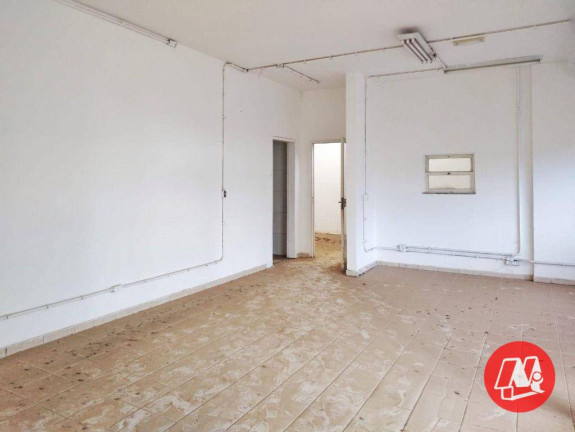 Imagem Galpão para Alugar, 746 m² em São João - Porto Alegre