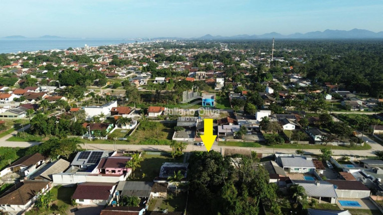 Terreno à Venda, 360 m² em Barra Do Sai - Itapoá