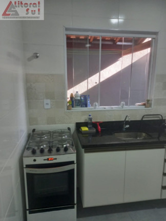 Imagem Casa com 2 Quartos à Venda, 62 m² em Maracanã - Praia Grande Imagem Casa com 2 Quartos à Venda, 62 m² em Maracanã - Praia Grande