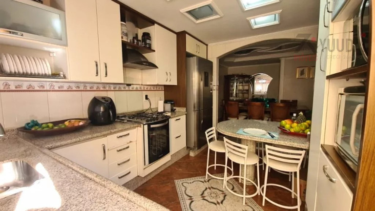 Imagem Casa com 3 Quartos à Venda,  em Vila Santa Isabel - São Paulo