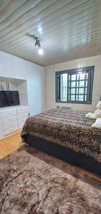Imagem Casa com 4 Quartos à Venda, 250 m² Imagem Casa com 4 Quartos à Venda, 250 m²