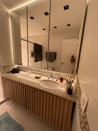 Imagem Apartamento com 1 Quarto à Venda, 60 m² em Gonzaga - Santos Imagem Apartamento com 1 Quarto à Venda, 60 m² em Gonzaga - Santos