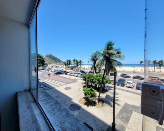 Imagem Kitnet com 1 Quarto à Venda, 25 m² em Copacabana - Rio De Janeiro