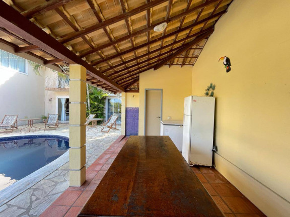 Imagem Casa com 7 Quartos à Venda, 260 m² em Ferradura - Armação Dos Búzios