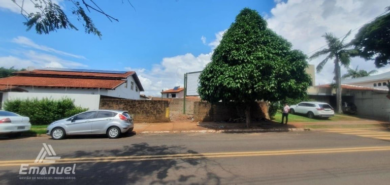 Imagem Terreno à Venda, 450 m² em Jardim Autonomista - Campo Grande Imagem Terreno à Venda, 450 m² em Jardim Autonomista - Campo Grande