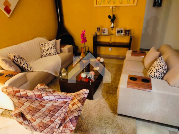 Imagem Casa de Condomínio com 3 Quartos à Venda, 180 m² em Tamboré - Santana De Parnaíba Imagem Casa de Condomínio com 3 Quartos à Venda, 180 m² em Tamboré - Santana De Parnaíba