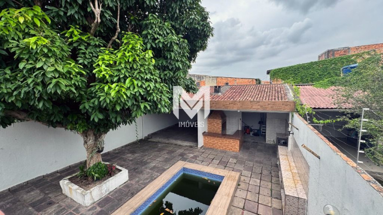 Imagem Casa com 3 Quartos à Venda, 372 m² em Sacramenta - Belém Imagem Casa com 3 Quartos à Venda, 372 m² em Sacramenta - Belém