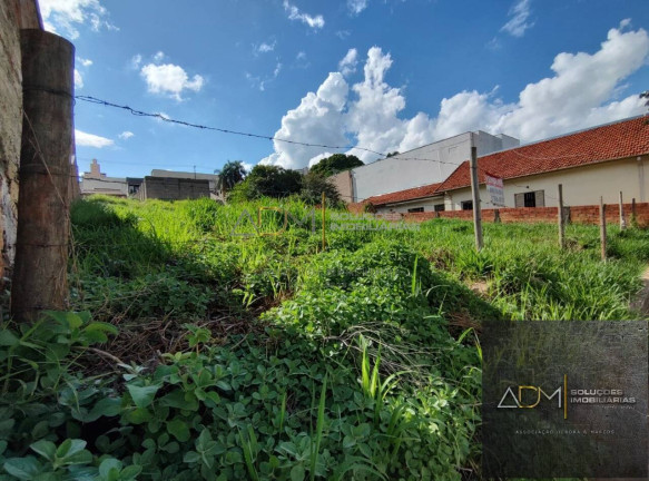 Imagem Terreno à Venda, 1 m² em Centro - Botucatu Imagem Terreno à Venda, 1 m² em Centro - Botucatu