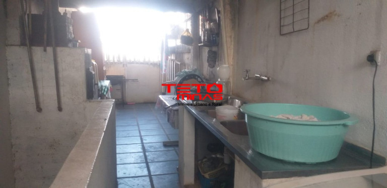 Imagem Casa com 6 Quartos à Venda, 195 m² em Carioca - São Lourenço