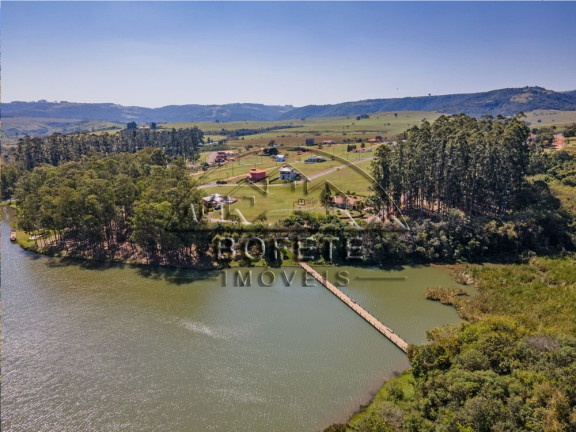 Imagem Casa com 3 Quartos à Venda, 450 m² em Ninho Verde 2 - Pardinho Imagem Casa com 3 Quartos à Venda, 450 m² em Ninho Verde 2 - Pardinho