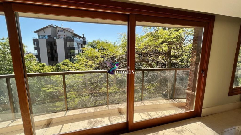 Imagem Apartamento com 3 Quartos à Venda, 326 m² em Moinhos De Vento - Porto Alegre Imagem Apartamento com 3 Quartos à Venda, 326 m² em Moinhos De Vento - Porto Alegre