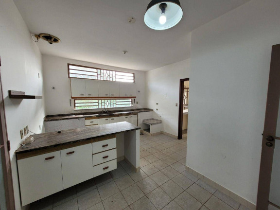 Imagem Casa com 3 Quartos para Alugar, 200 m² em Centro - Indaiatuba Imagem Casa com 3 Quartos para Alugar, 200 m² em Centro - Indaiatuba