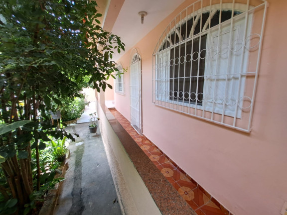 Imagem Casa com 3 Quartos à Venda, 250 m² em Santa Mônica Popular - Vila Velha Imagem Casa com 3 Quartos à Venda, 250 m² em Santa Mônica Popular - Vila Velha