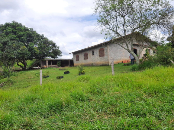 Imagem Chácara com 3 Quartos à Venda, 5 m² em Zona Rural - Piracaia Imagem Chácara com 3 Quartos à Venda, 5 m² em Zona Rural - Piracaia