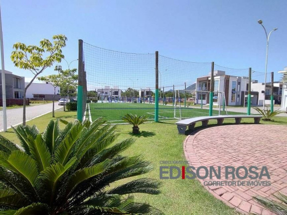 Imagem Sobrado com 3 Quartos à Venda, 170 m² em Beira Rio - Biguaçu Imagem Sobrado com 3 Quartos à Venda, 170 m² em Beira Rio - Biguaçu