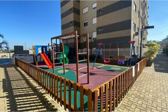 Imagem Imóvel com 2 Quartos à Venda, 55 m² em Jardim Carvalho - Porto Alegre Imagem Imóvel com 2 Quartos à Venda, 55 m² em Jardim Carvalho - Porto Alegre