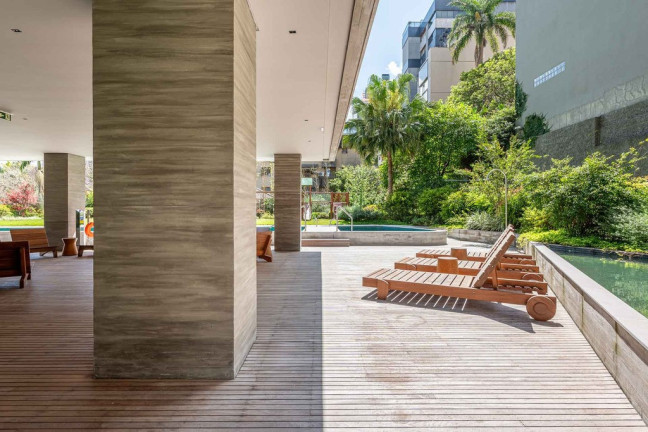 Imagem Apartamento com 3 Quartos à Venda, 317 m² em Petrópolis - Porto Alegre Imagem Apartamento com 3 Quartos à Venda, 317 m² em Petrópolis - Porto Alegre