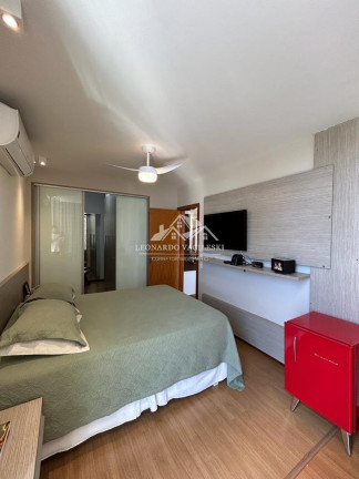 Imagem Casa com 4 Quartos à Venda, 220 m² em Colina De Laranjeiras - Serra