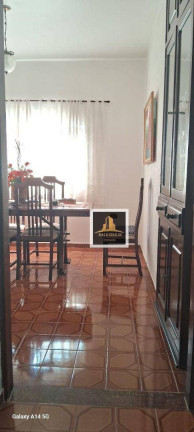 Imagem Casa com 2 Quartos à Venda, 200 m² em Conjunto Residencial Trinta E Um De Março - São José Dos Campos Imagem Casa com 2 Quartos à Venda, 200 m² em Conjunto Residencial Trinta E Um De Março - São José Dos Campos