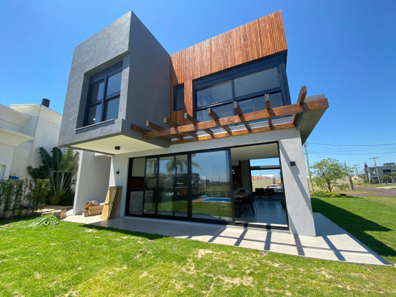 Imagem Casa com 4 Quartos à Venda, em Rainha Do Mar - Xangri-lá Imagem Casa com 4 Quartos à Venda, em Rainha Do Mar - Xangri-lá