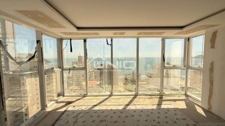 Imagem Apartamento com 4 Quartos à Venda, 170 m² em Centro - Balneário Camboriú Imagem Apartamento com 4 Quartos à Venda, 170 m² em Centro - Balneário Camboriú