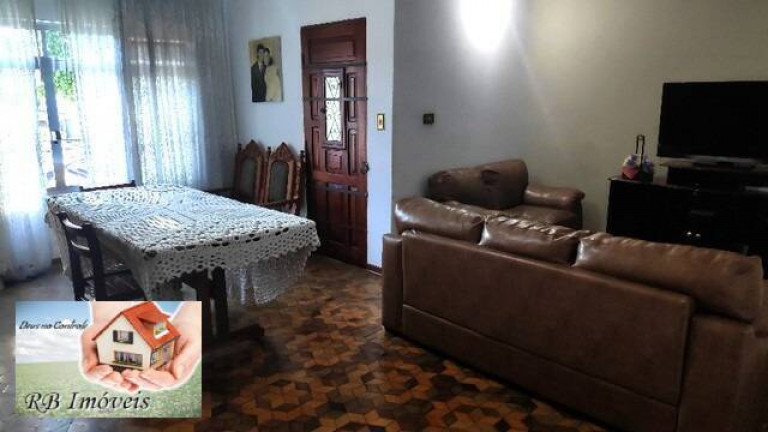 Imagem Casa com 4 Quartos à Venda, 210 m² em Vila Linda!!! - Santo André Imagem Casa com 4 Quartos à Venda, 210 m² em Vila Linda!!! - Santo André