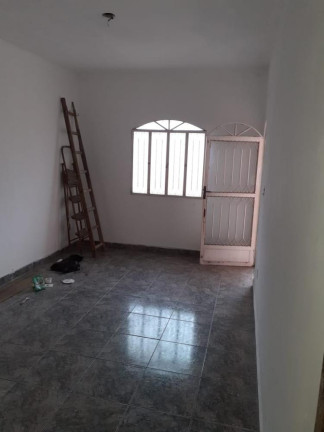 Imagem Imóvel com 2 Quartos à Venda, 25 m² em Campo Grande - Rio De Janeiro Imagem Imóvel com 2 Quartos à Venda, 25 m² em Campo Grande - Rio De Janeiro