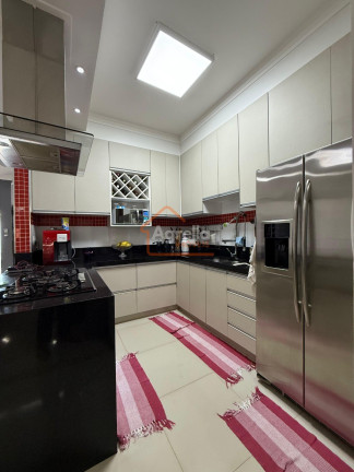 Imagem Casa com 3 Quartos à Venda, 200 m² em Loteamento Morro Amarelo - Mogi Guaçu Imagem Casa com 3 Quartos à Venda, 200 m² em Loteamento Morro Amarelo - Mogi Guaçu