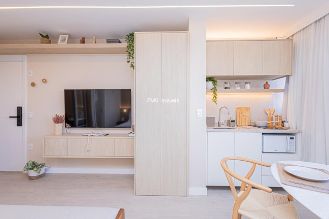 Imagem Imóvel com 1 Quarto para Alugar, 29 m² em Itaim Bibi - São Paulo Imagem Imóvel com 1 Quarto para Alugar, 29 m² em Itaim Bibi - São Paulo
