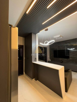 Imagem Apartamento com 3 Quartos à Venda, 125 m² em Centro - Balneário Camboriú