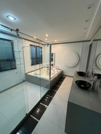 Imagem Casa com 5 Quartos à Venda, 600 m² em Camboinhas - Niterói Imagem Casa com 5 Quartos à Venda, 600 m² em Camboinhas - Niterói