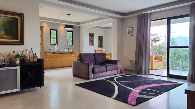 Casa com 3 Quartos à Venda, 390 m² em Parque Do Ingá - Teresópolis
