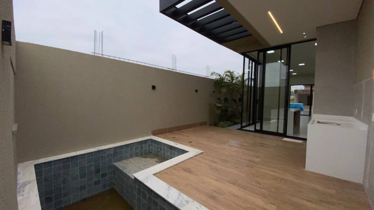Imagem Casa com 3 Quartos à Venda, 142 m² em Cuiabá Imagem Casa com 3 Quartos à Venda, 142 m² em Cuiabá
