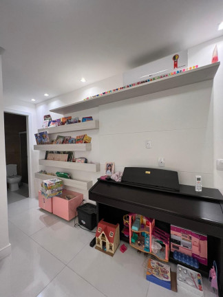 Imagem Casa com 4 Quartos para Alugar, 350 m² em Barra Da Tijuca - Rio De Janeiro Imagem Casa com 4 Quartos para Alugar, 350 m² em Barra Da Tijuca - Rio De Janeiro