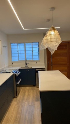 Imagem Casa com 2 Quartos à Venda, 125 m² em Itaipu - Niterói Imagem Casa com 2 Quartos à Venda, 125 m² em Itaipu - Niterói