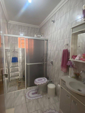 Imagem Casa com 5 Quartos à Venda, 225 m² em Parque Residencial João Piza - Londrina Imagem Casa com 5 Quartos à Venda, 225 m² em Parque Residencial João Piza - Londrina