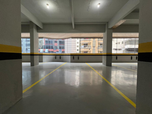 Imagem Apartamento com 4 Quartos à Venda, 146 m² em Meia Praia - Itapema