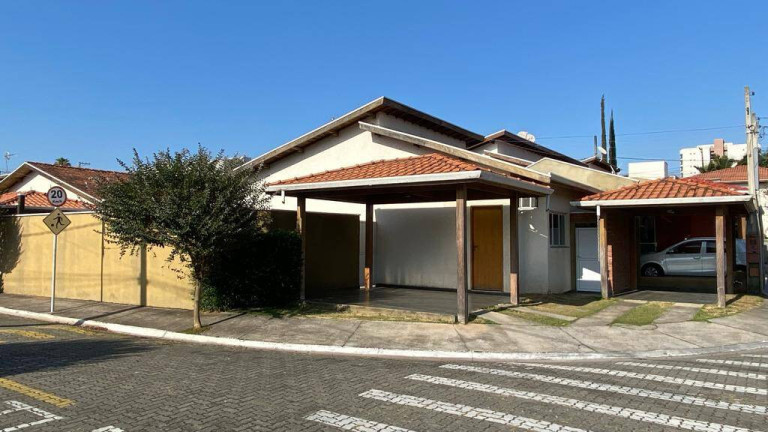Imagem Casa com 3 Quartos à Venda, 223 m² em Parque Paduan - Taubaté Imagem Casa com 3 Quartos à Venda, 223 m² em Parque Paduan - Taubaté