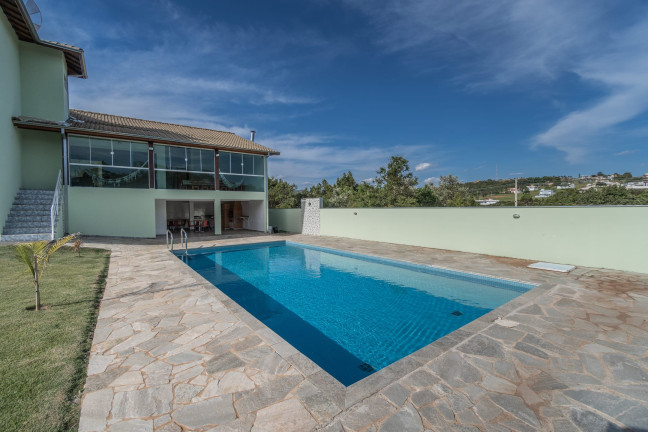 Imagem Sobrado com 5 Quartos à Venda, 352 m² em Ninho Verde Ii - Pardinho Imagem Sobrado com 5 Quartos à Venda, 352 m² em Ninho Verde Ii - Pardinho