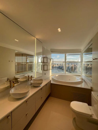 Imagem Apartamento com 3 Quartos à Venda, 164 m² em Pioneiros - Balneário Camboriú Imagem Apartamento com 3 Quartos à Venda, 164 m² em Pioneiros - Balneário Camboriú
