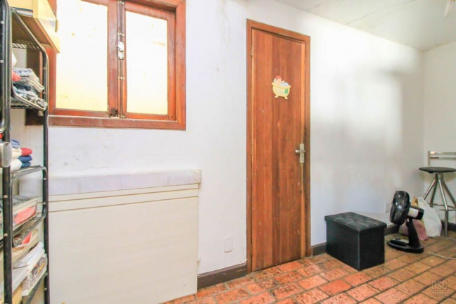 Imagem Imóvel com 3 Quartos à Venda, em Cavalhada - Porto Alegre Imagem Imóvel com 3 Quartos à Venda, em Cavalhada - Porto Alegre