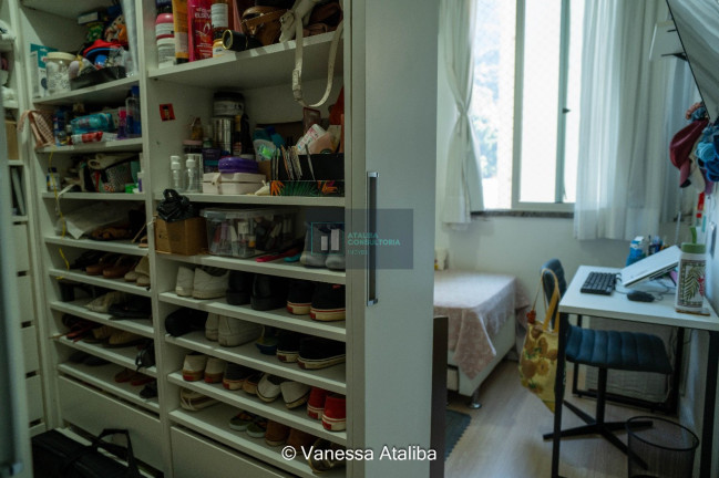 Imagem Imóvel com 3 Quartos à Venda, 101 m² em Humaitá - Rio De Janeiro Imagem Imóvel com 3 Quartos à Venda, 101 m² em Humaitá - Rio De Janeiro