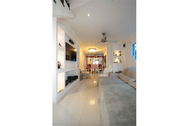 Imagem Casa com 3 Quartos à Venda, 179 m² em Vila Brasílio Machado - São Paulo Imagem Casa com 3 Quartos à Venda, 179 m² em Vila Brasílio Machado - São Paulo