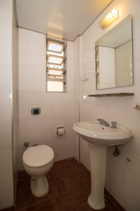 Imagem Imóvel com 1 Quarto à Venda, 27 m² em Centro Histórico - Porto Alegre Imagem Imóvel com 1 Quarto à Venda, 27 m² em Centro Histórico - Porto Alegre
