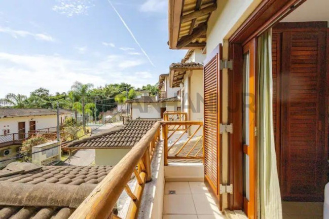 Imagem Imóvel com 2 Quartos à Venda, 60 m² em Curral - Ilha Bela - Ilhabela Imagem Imóvel com 2 Quartos à Venda, 60 m² em Curral - Ilha Bela - Ilhabela