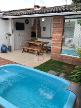 Imagem Casa com 4 Quartos à Venda, 200 m² em Piratininga - Niterói