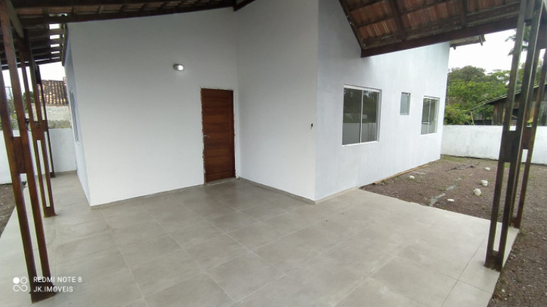 Imagem Casa com 3 Quartos à Venda, 107 m² em Balneário Brandelize - Itapoá Imagem Casa com 3 Quartos à Venda, 107 m² em Balneário Brandelize - Itapoá