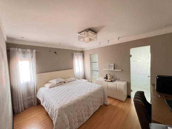 Imagem Sobrado com 4 Quartos à Venda, 335 m² em água Rasa - São Paulo