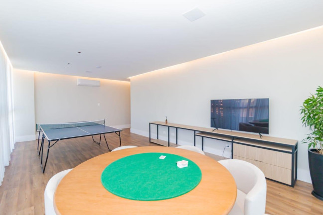 Imagem Apartamento com 4 Quartos à Venda, 246 m² em Cristo Rei - Curitiba Imagem Apartamento com 4 Quartos à Venda, 246 m² em Cristo Rei - Curitiba